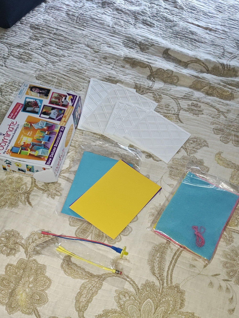 Roominate STEM Toy Replacement Parts Lot - 6 Panels & Circuits